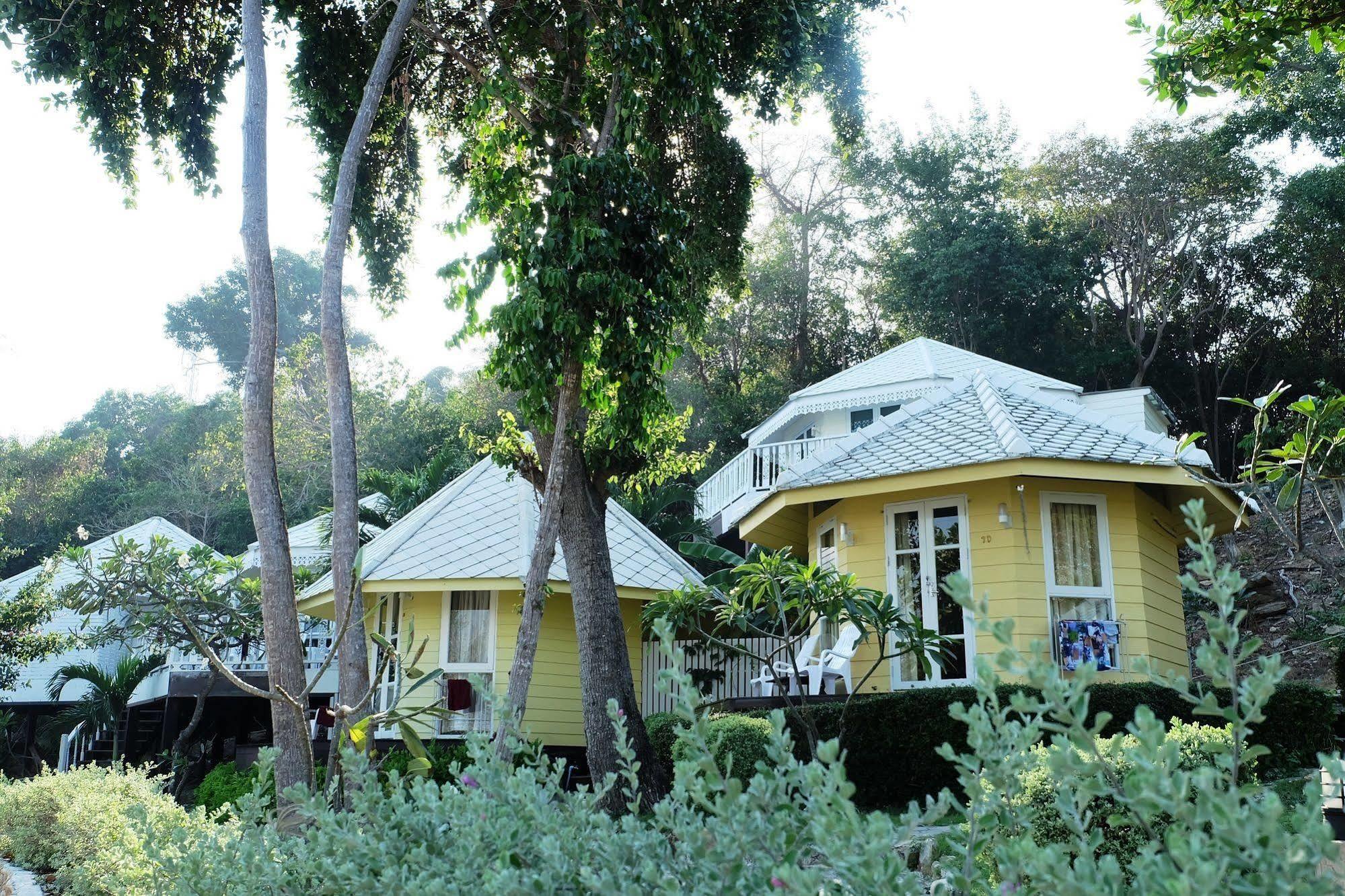 Nimmanoradee Resort Koh Samet Exteriör bild